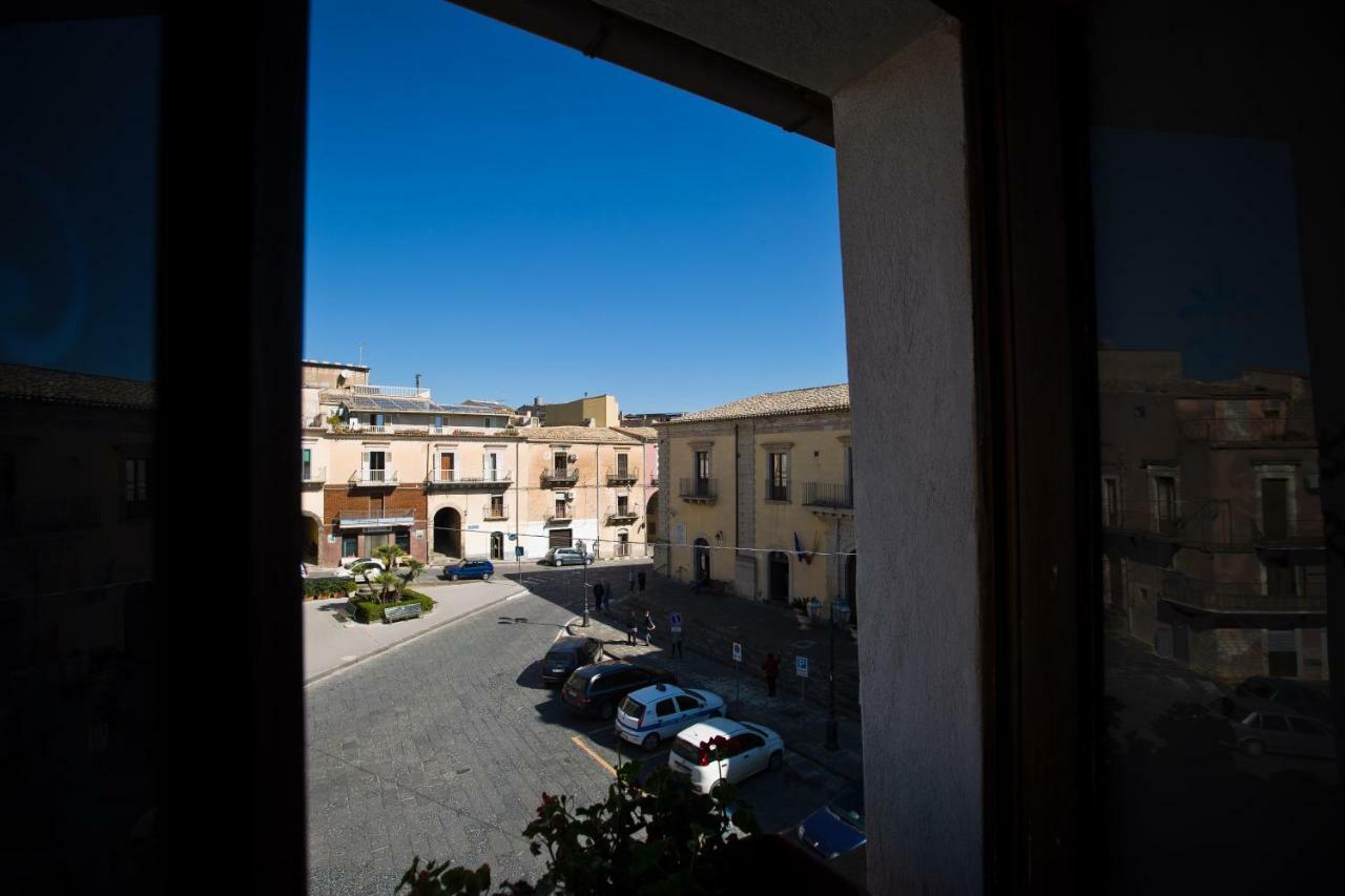 Experience Il Paesino Hotell Licodia Eubea Eksteriør bilde